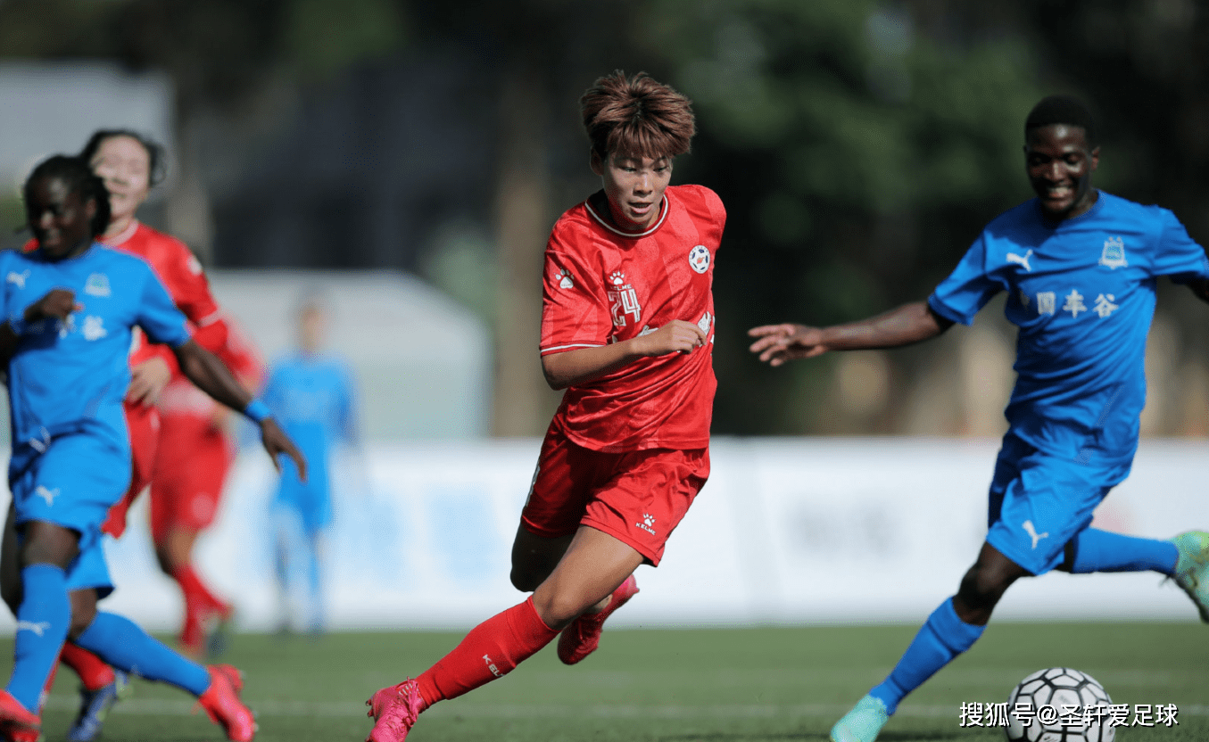 爱游戏官网平台入口 -赛地聚焦：英超今晚热度飙升，北京国安主帅复盘，质疑声仍在，阵容厚度经受考验的简单介绍