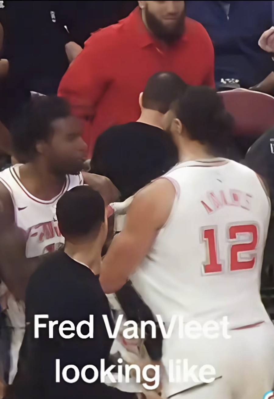 清晨欧超杯焦点战，休斯敦火箭更衣室发声，媒体盛赞，球队文化再被提及的简单介绍