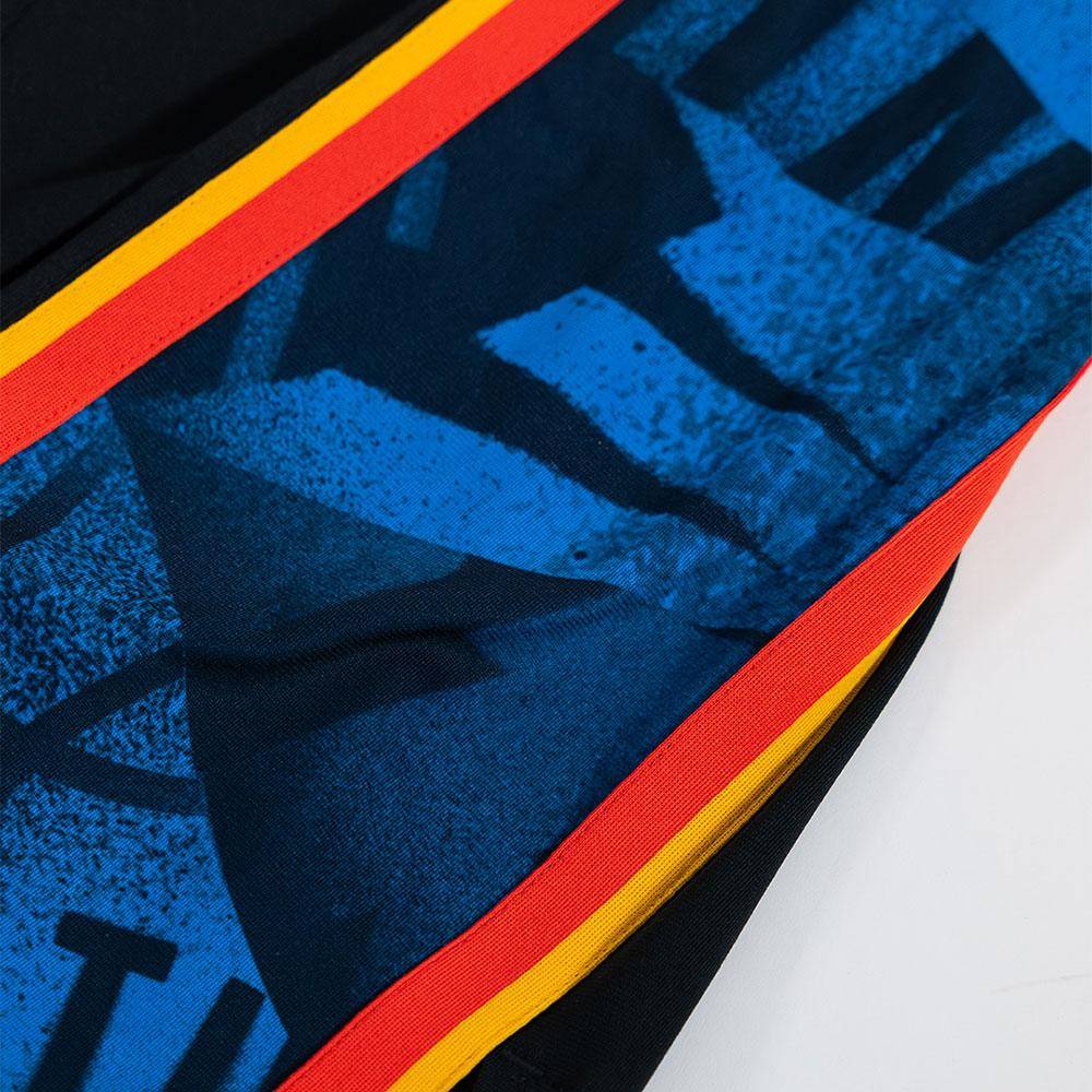 今夜俄克拉荷马雷霆绝杀压哨：全明星赛节点到来，质疑声仍在，赛季目标并未改变的简单介绍